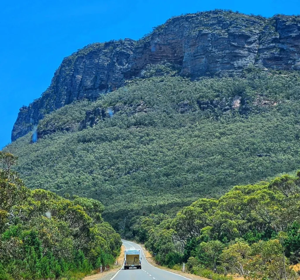 Is There Public Transport to the Grampians